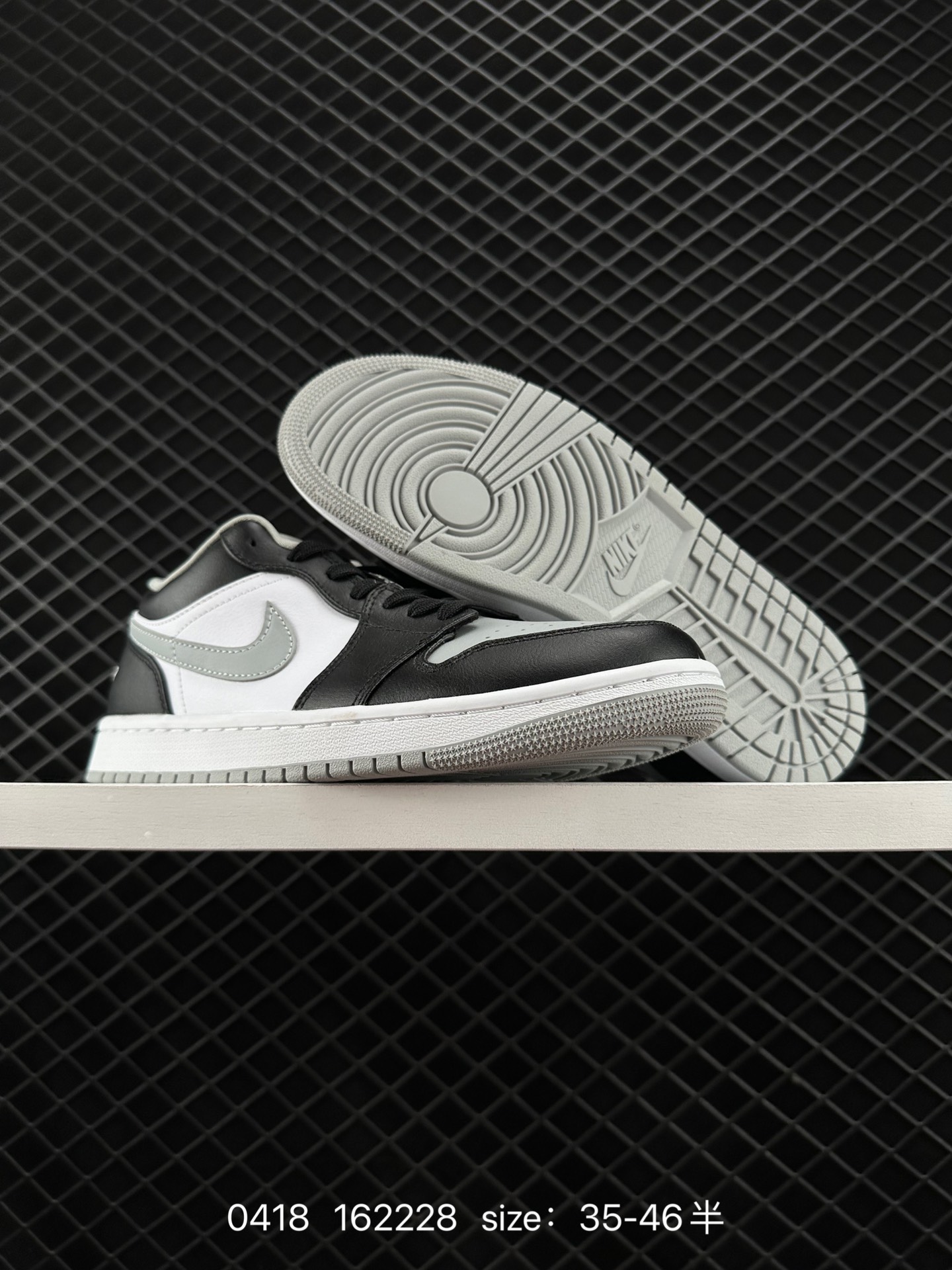 Air Jordan 1 Low AJ1